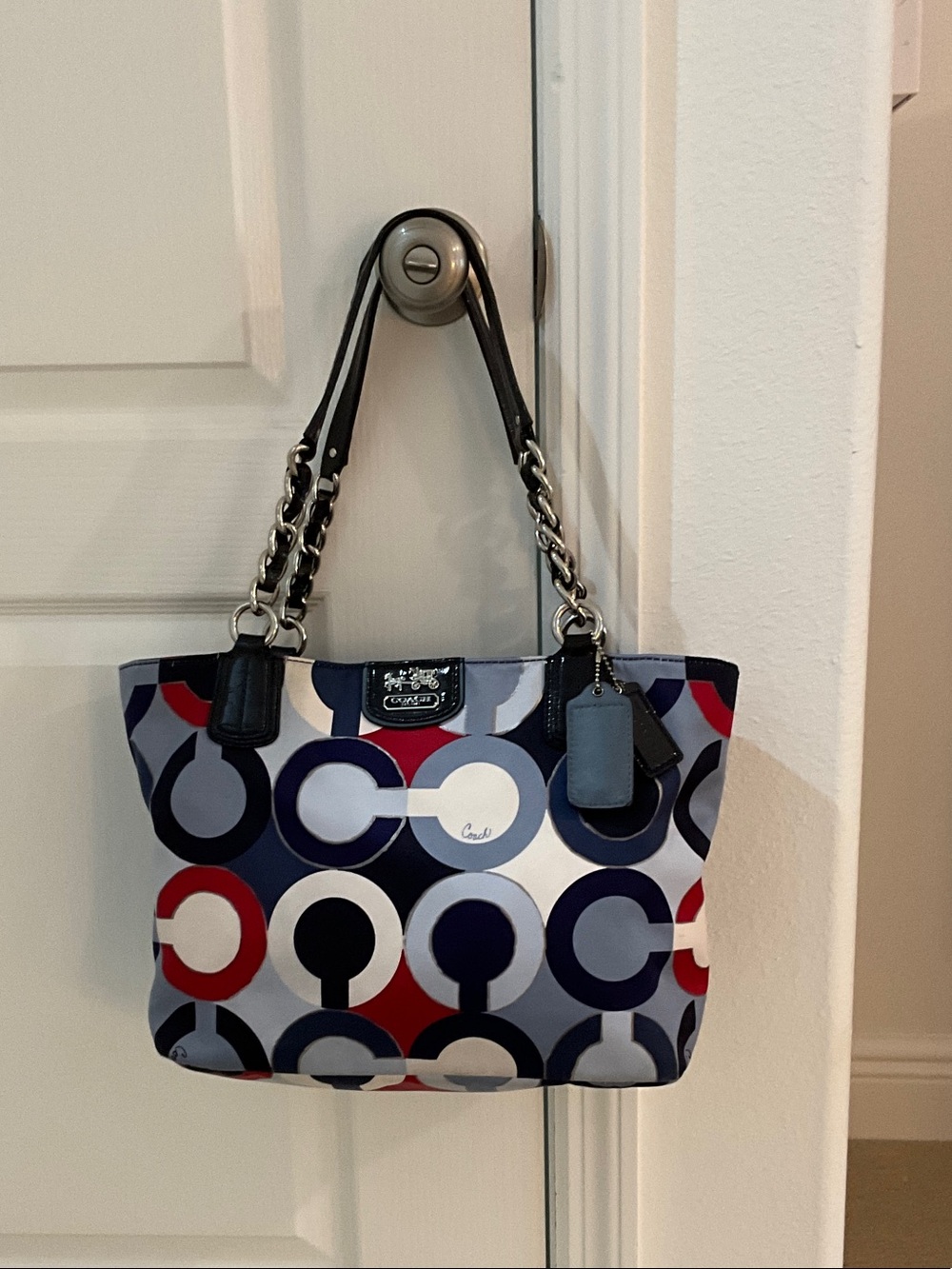 Coach Navy Red White Circle-Print Chain Handle bag purse